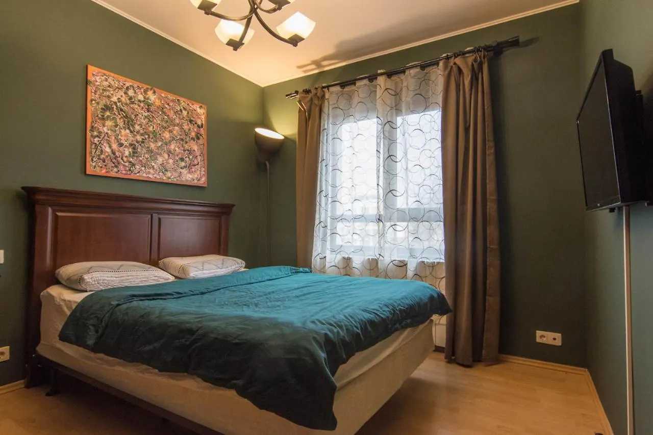 Apartamento Queen Beds With Underground Parking Bucarest Rumanía